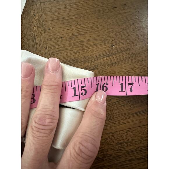 BCBGMAXAZRIA Women's Black White Strapless Tiered Satin Sheath Dress Size 4P - Picture 12 of 12